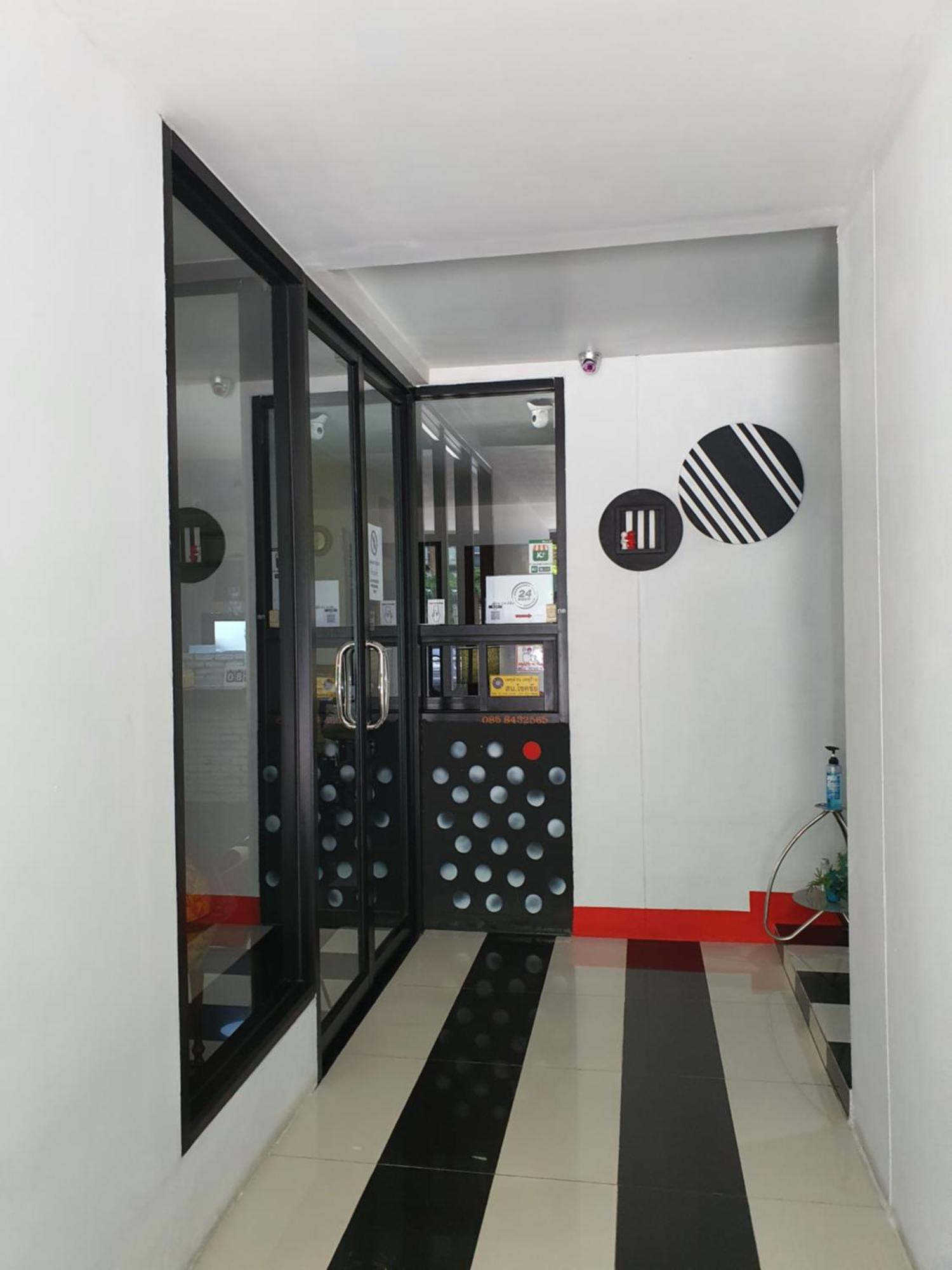@Room Apartment Бангкок Экстерьер фото