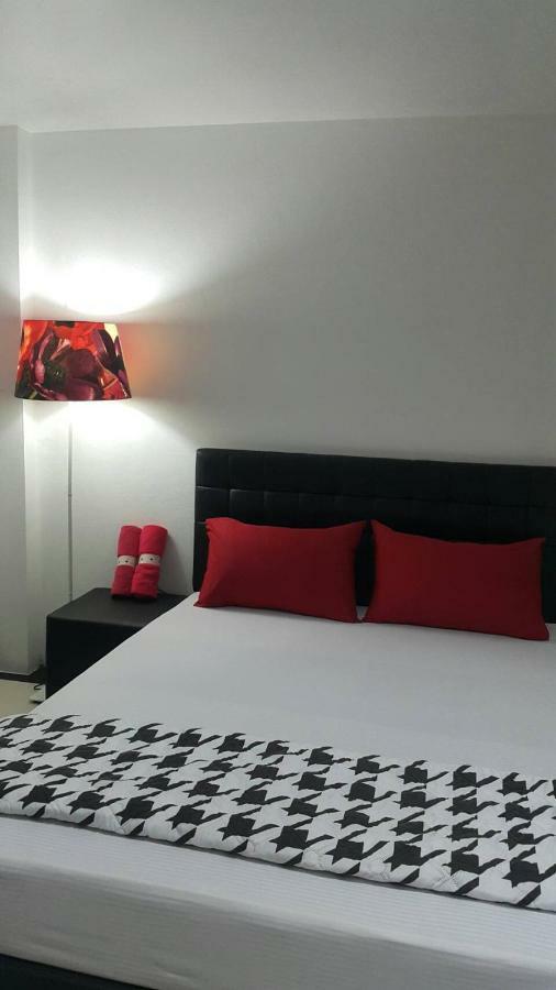 @Room Apartment Бангкок Экстерьер фото